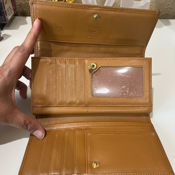 MCM COGNAC VISETOS LONG TRIFOLD WALLET - Picture 12 of 16